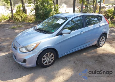 2014 Hyundai Accent Gs z USA, uszkodzony, nr VIN KMHCT5AE4EU147980